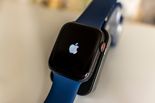 Apple Watch SE oder Wertgutschein