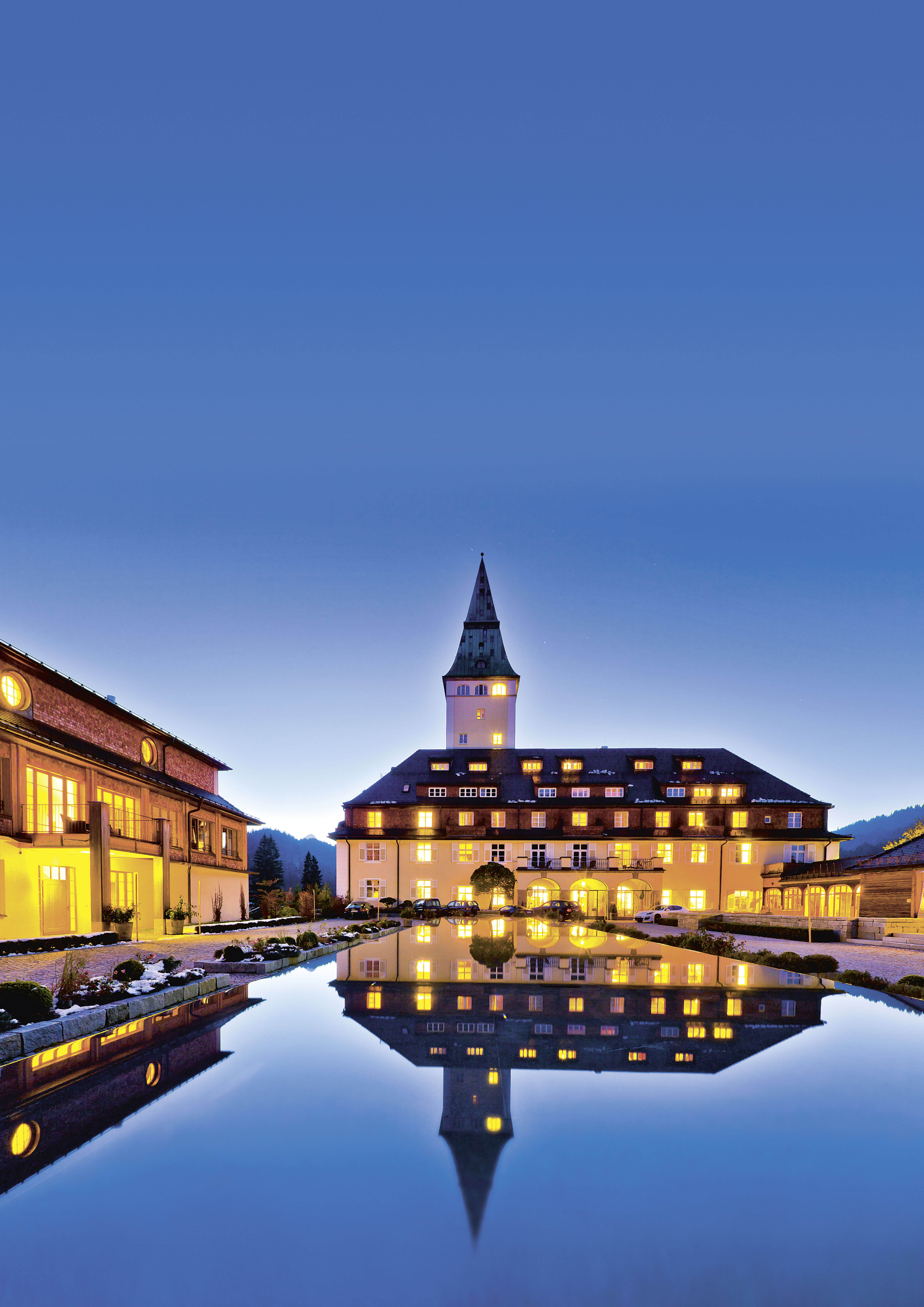 Bild von Empfehlungsgeschenk 2 Nächte für 2 Personen: 5 Sterne Hotel Schloss Elmau mit Halbpension
